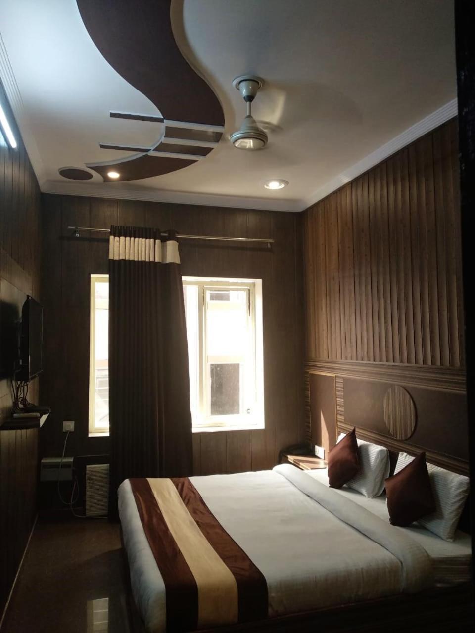Grg Pardesi Hotel Харидвар Экстерьер фото