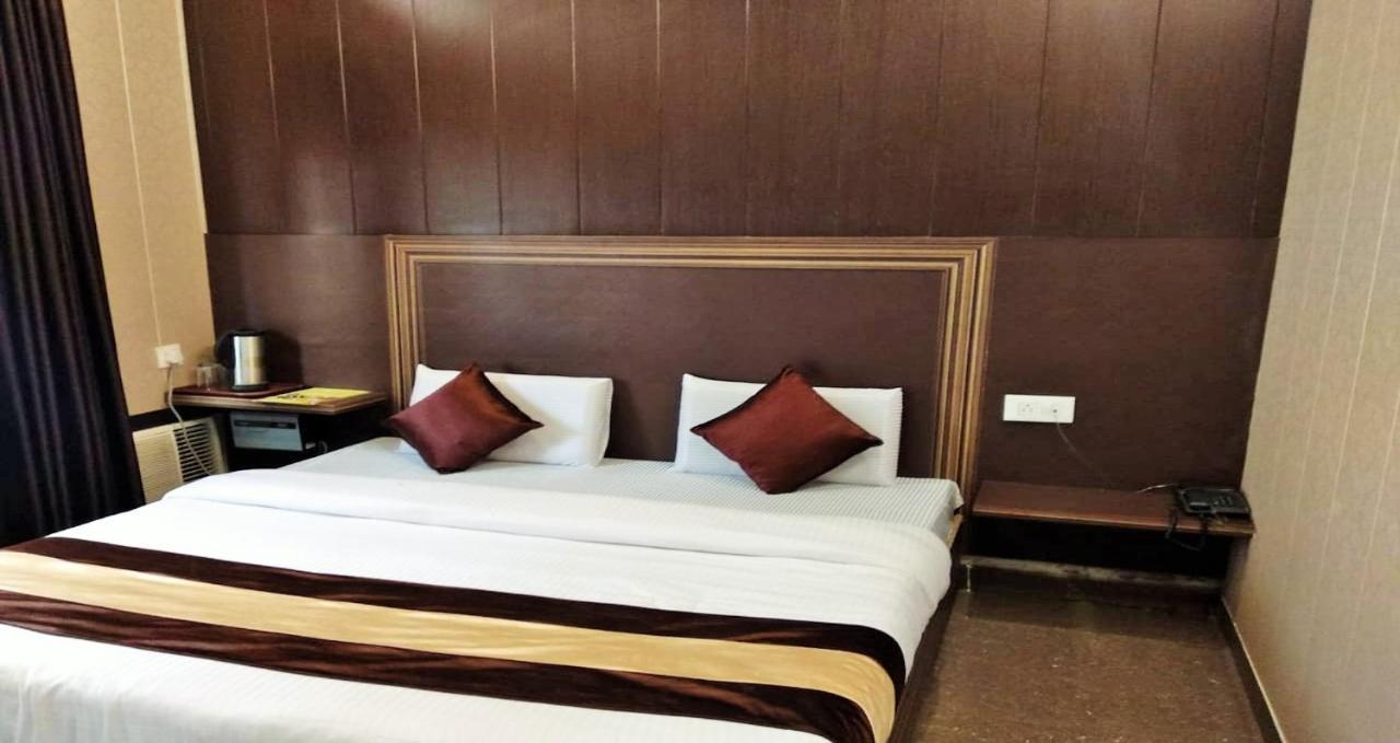 Grg Pardesi Hotel Харидвар Экстерьер фото